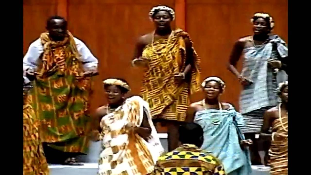 Winneba Youth Choir -  Dance Medley 3  ( Oye & N'ahendzi Fata No )