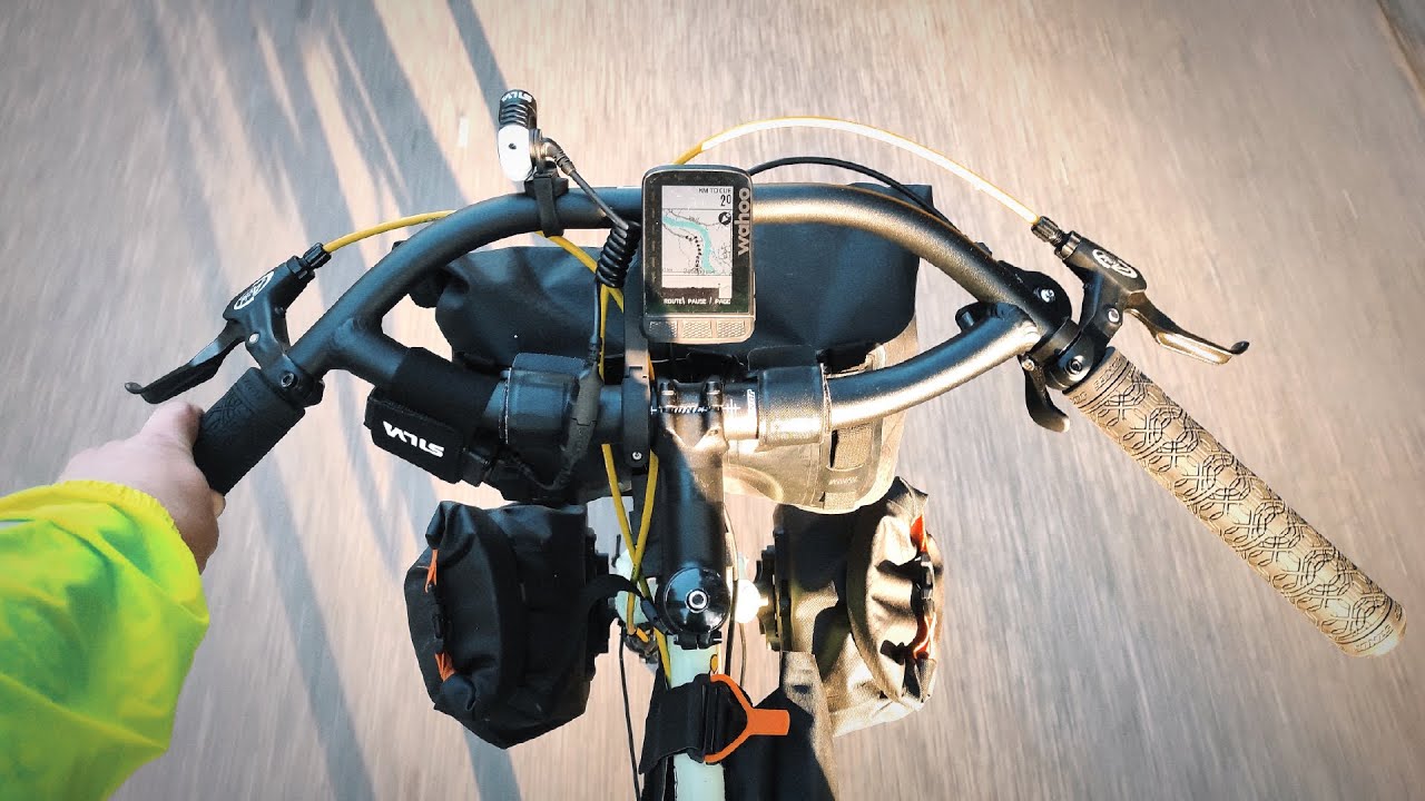 Велодела последних дней. Сборка Surly Straggler, руль Jones, велокомпьютер Wahoo Roam