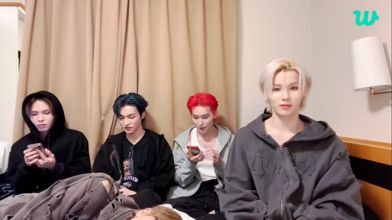 [ENG] E'LAST LIVE [ 10th MAY 2024] ON WEVERSE AT 17:59 PM ( KST ) #E'LAST