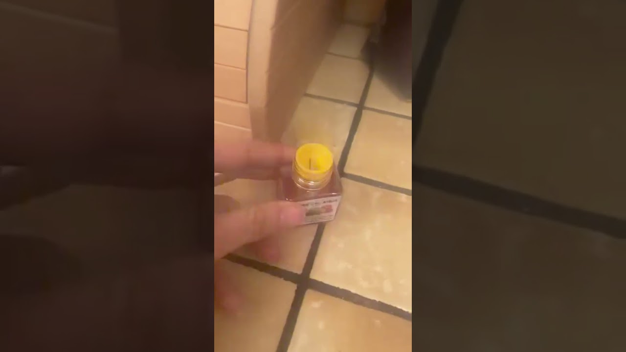Te muszki owocowe są super ninja
