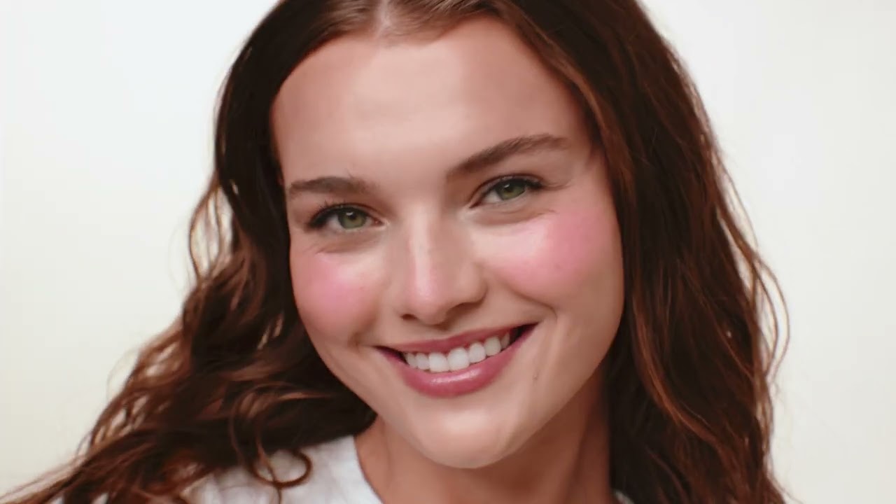 Glide, Glow & Go with COVERGIRL TruBlend Skin Enhancer Balms
