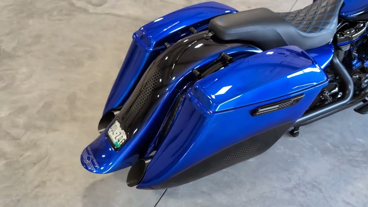 2019 Harley Street Glide Custom fat tire bagger