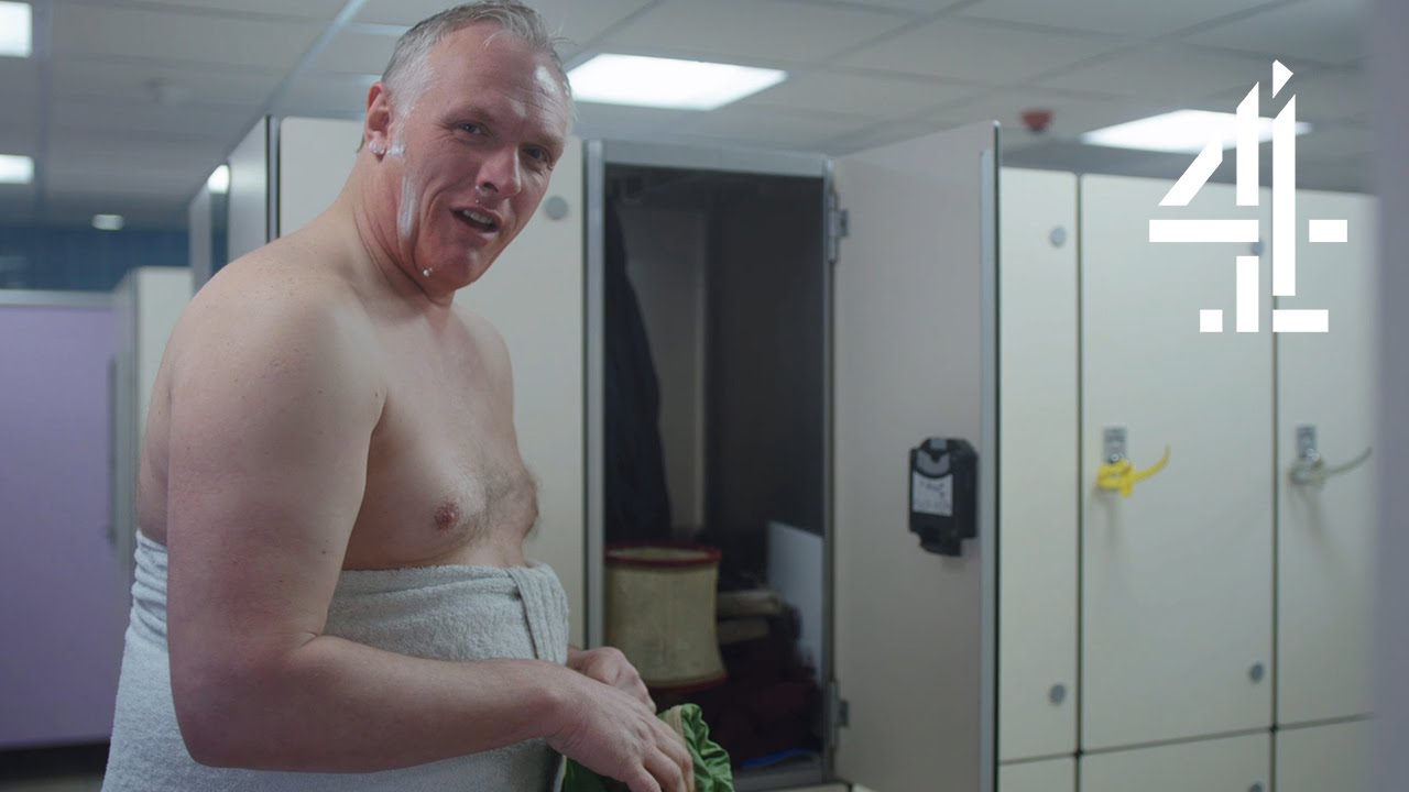 Dan is Living in a Gym | Man Down | Series 3 Episode 4 (Outtakes)