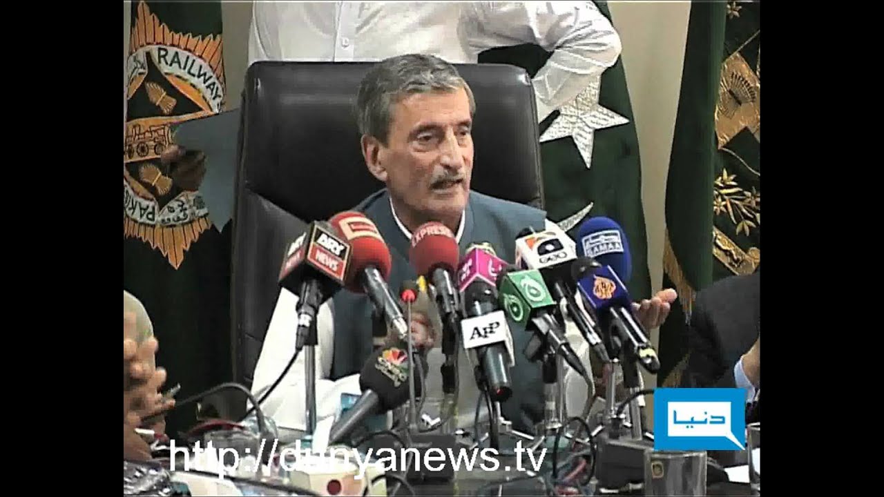 Dunya TV-18-10-2011-Railways Minister Ghulam Ahmed Bilour