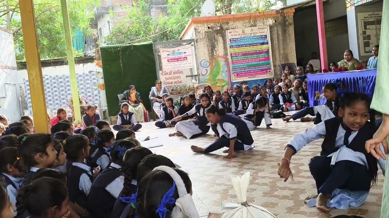 અભિનય ગીત 