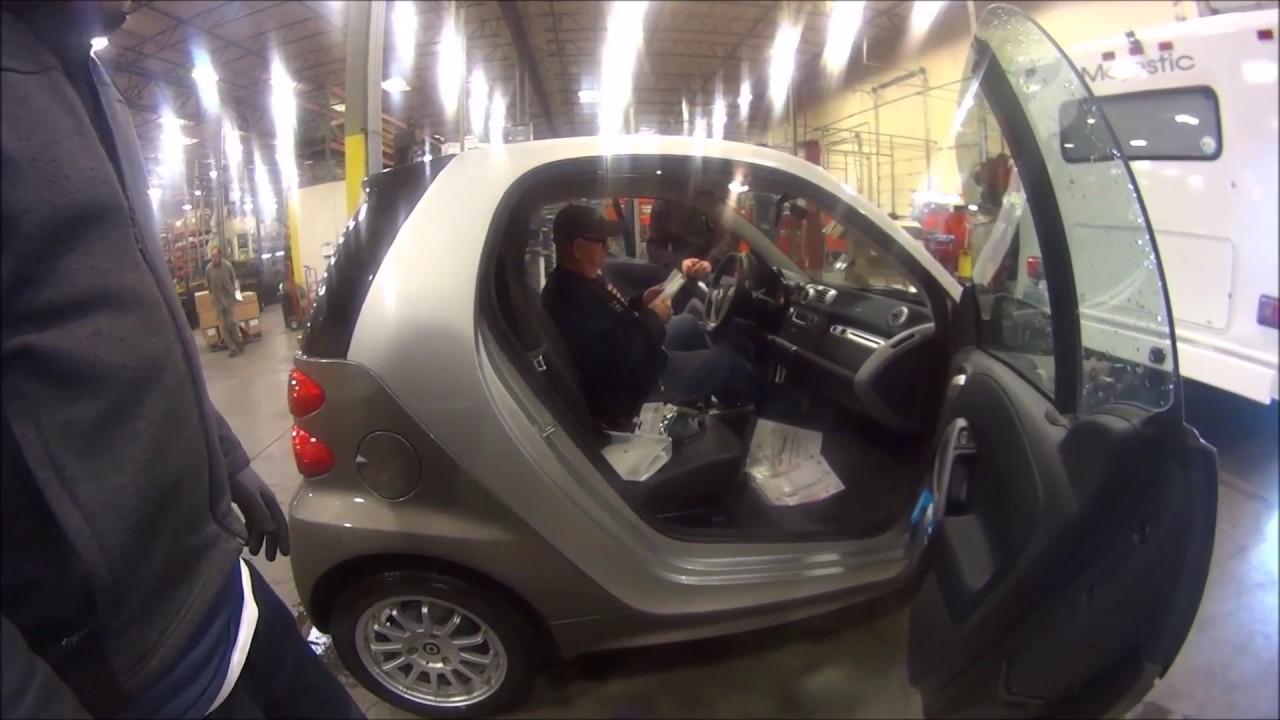 Trip to Roadmaster to put tow bar on Smart Car Part 2