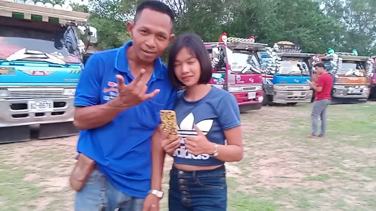 เสี่ยหมูร้อยท่อกับเสี่ยท็อปเขาทำอะไรกัน