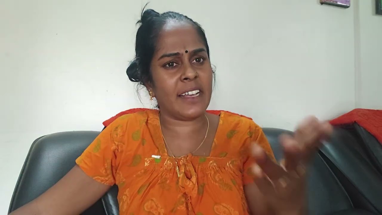 இவ வளத்து வச்சிருக்க சேனல் எந்த எச்சைக்கு கொடுக்கிறது விளக்கமாறு பிஞ்சு போயிரும் 