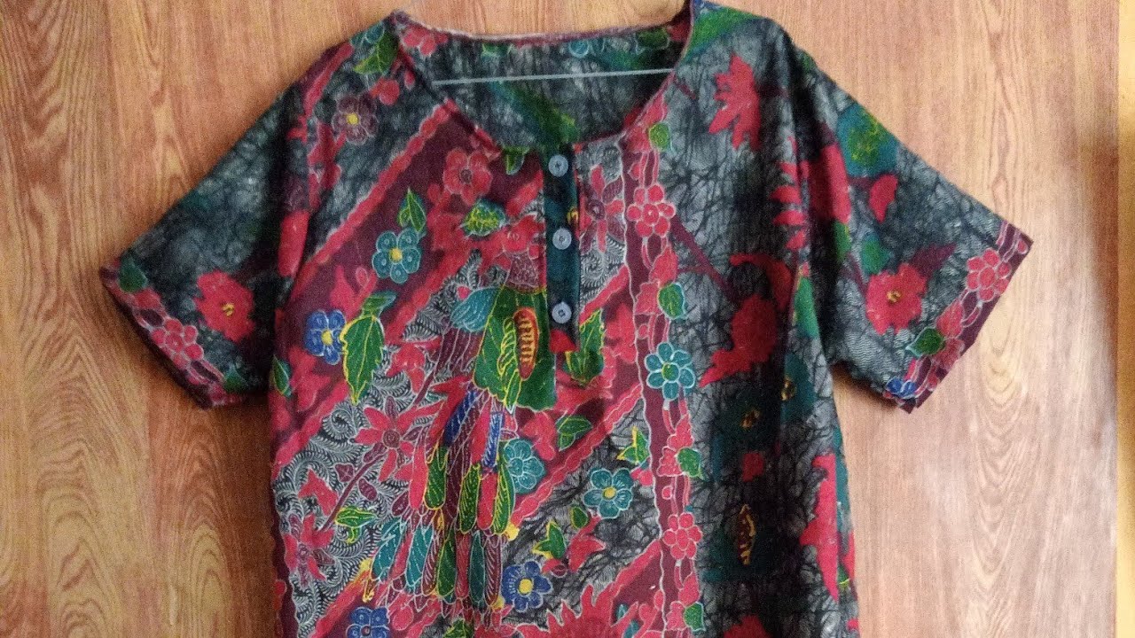 Cara menjahit  baju daster dari sarung batik..~Qinoy vloger
