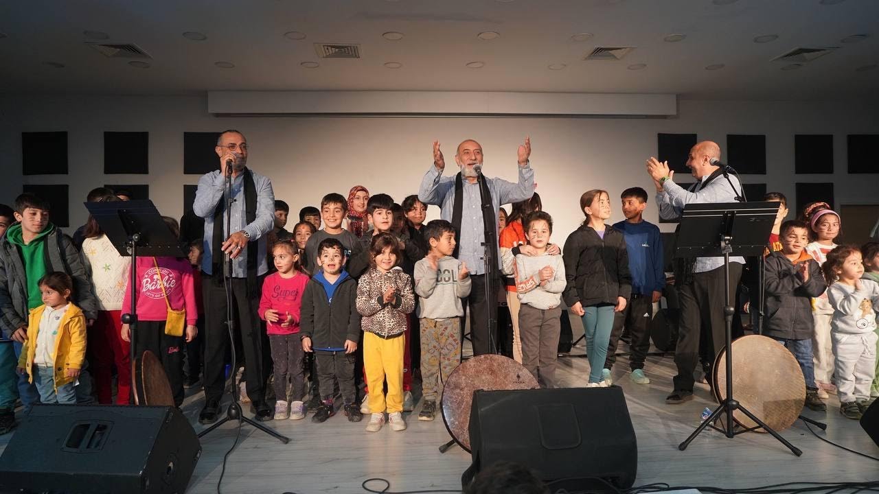 Grup Tillo’dan Adıyaman’da unutulmaz ilahi gecesi