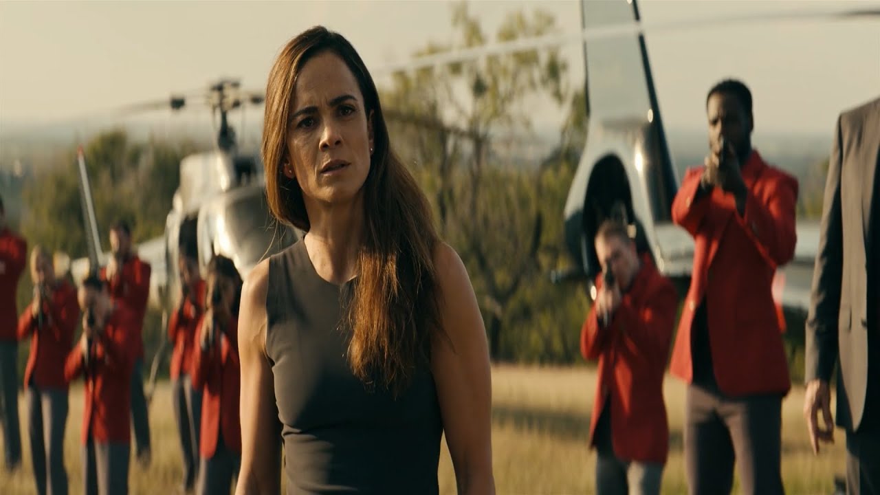 She Pulls Her Husband Into a Deadly Hypnosis Trap—Not Knowing He Has One Last Movie