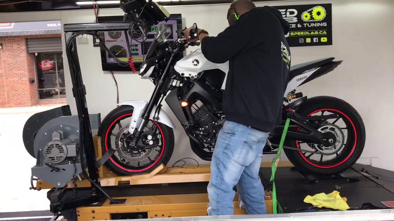 2017 fz09 dyno tune with full M4 no db killer