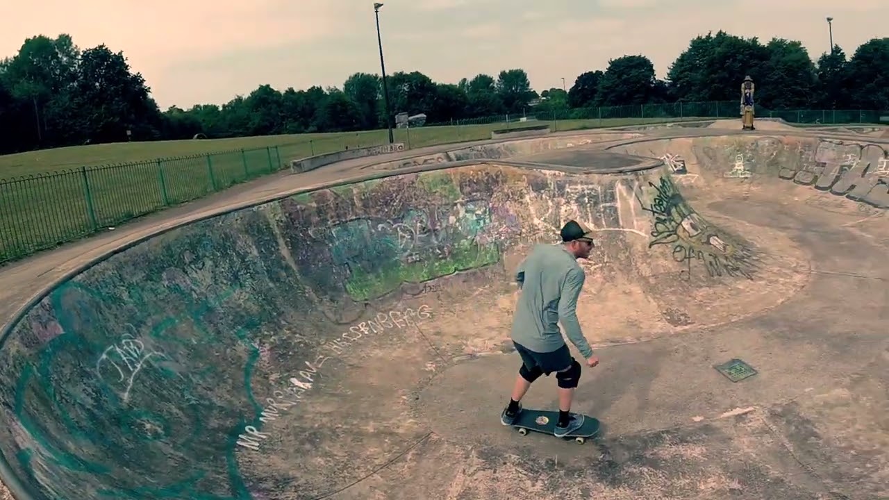 Round Our Parts - Phoenix Park, Runcorn (on the hottest day ever!)