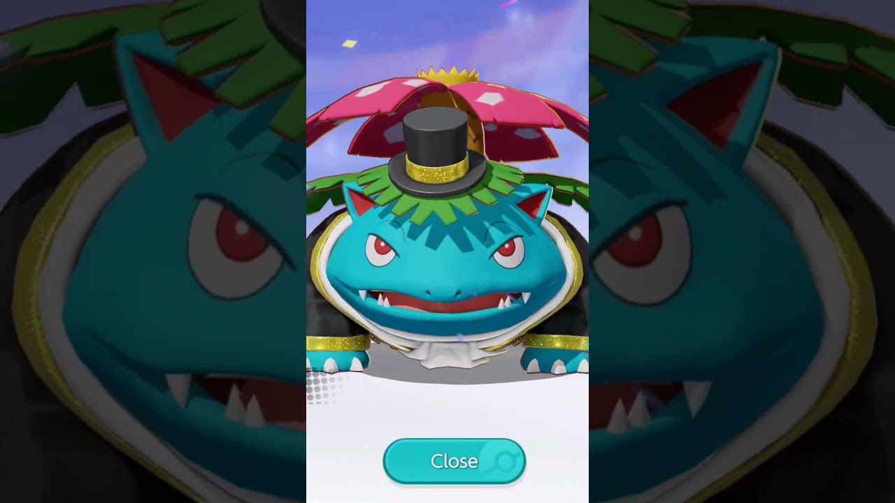 i got venusaur tuxedo style holowear