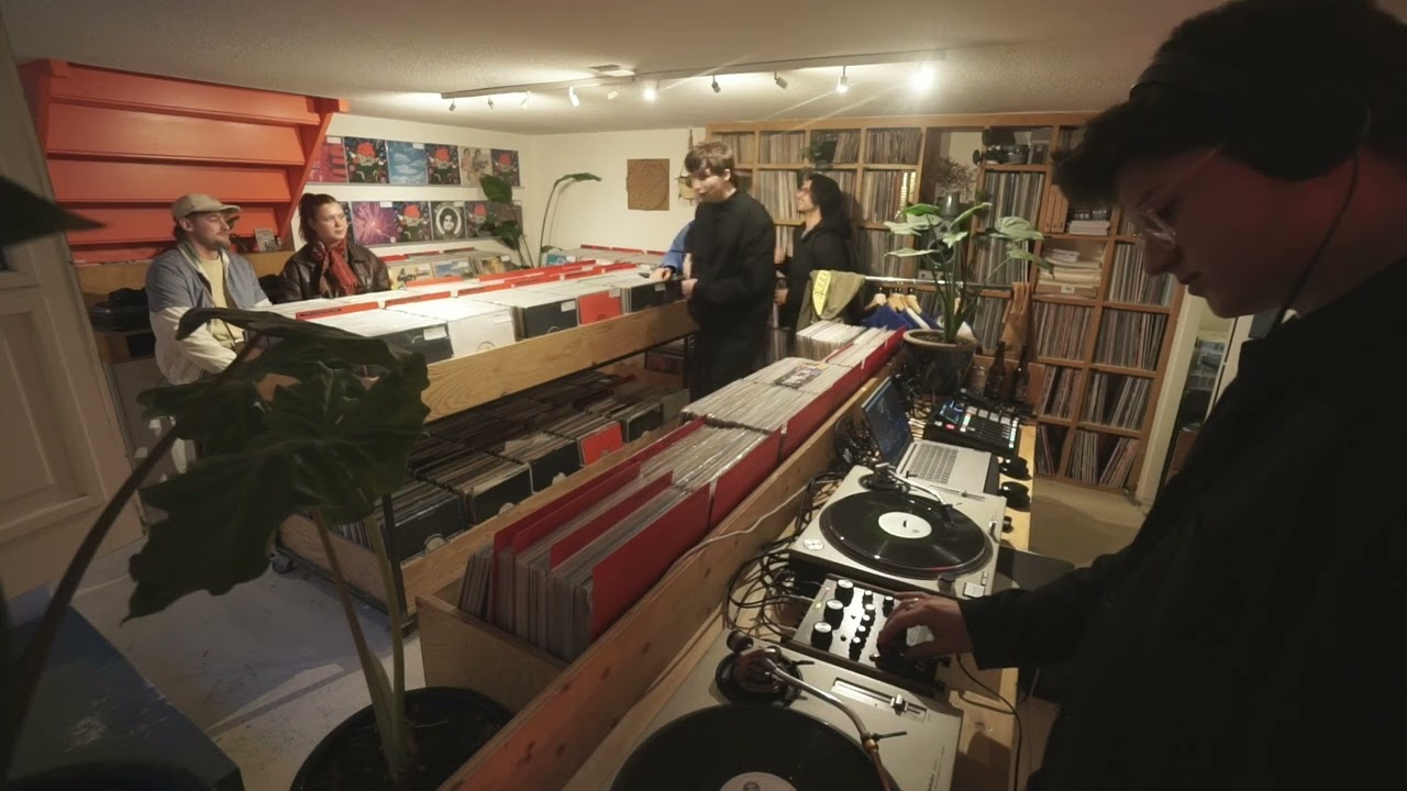 Bobby Martin | Offbeat Records in-store session w/ Bound45 - 05.04.2024