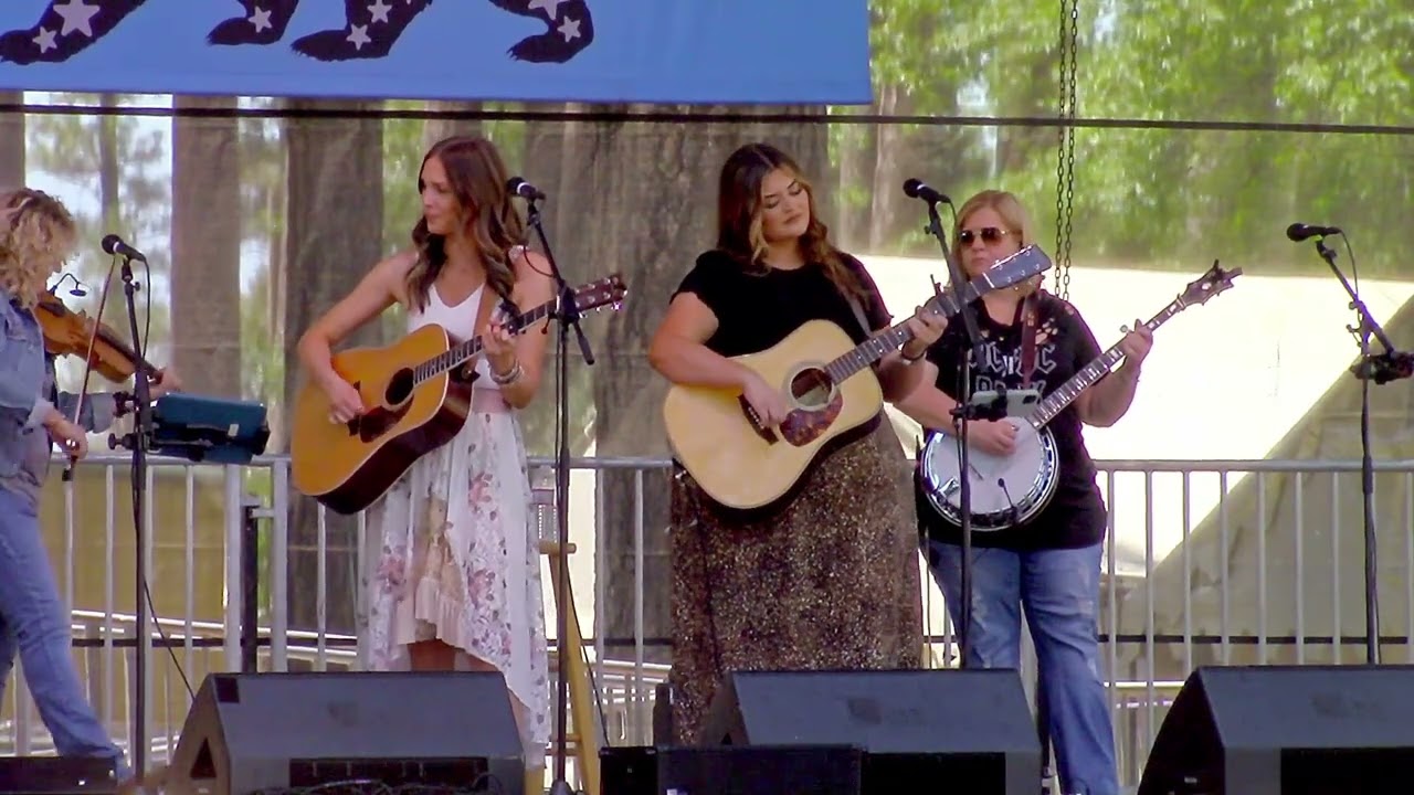 Let The Circle Be Broken - Sister Sadie