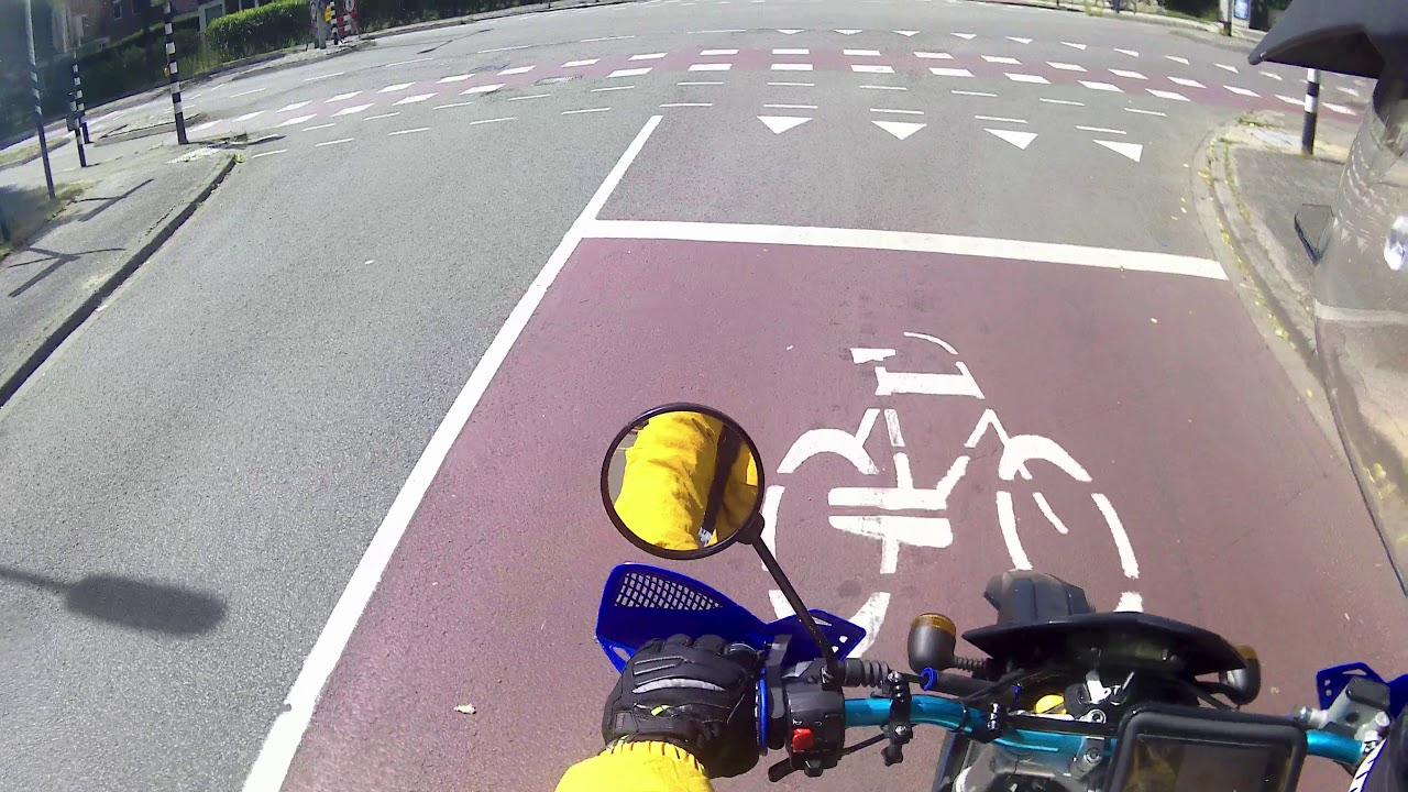 Rieju  Tango 50cc Moped Riding