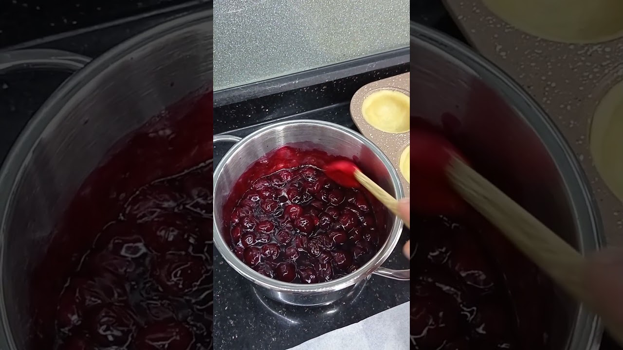vişneli porsiyonluk turta tarifi kıyır kıyır bir turta hamuruyla hem de 💯💯💯😋😋