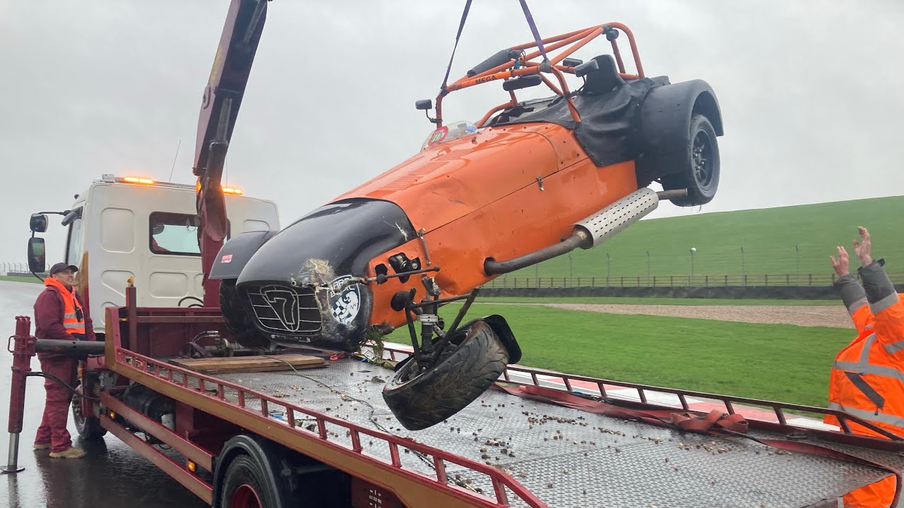 Ремонт после аварии в Caterham, часть 1 — первоначальная оценка