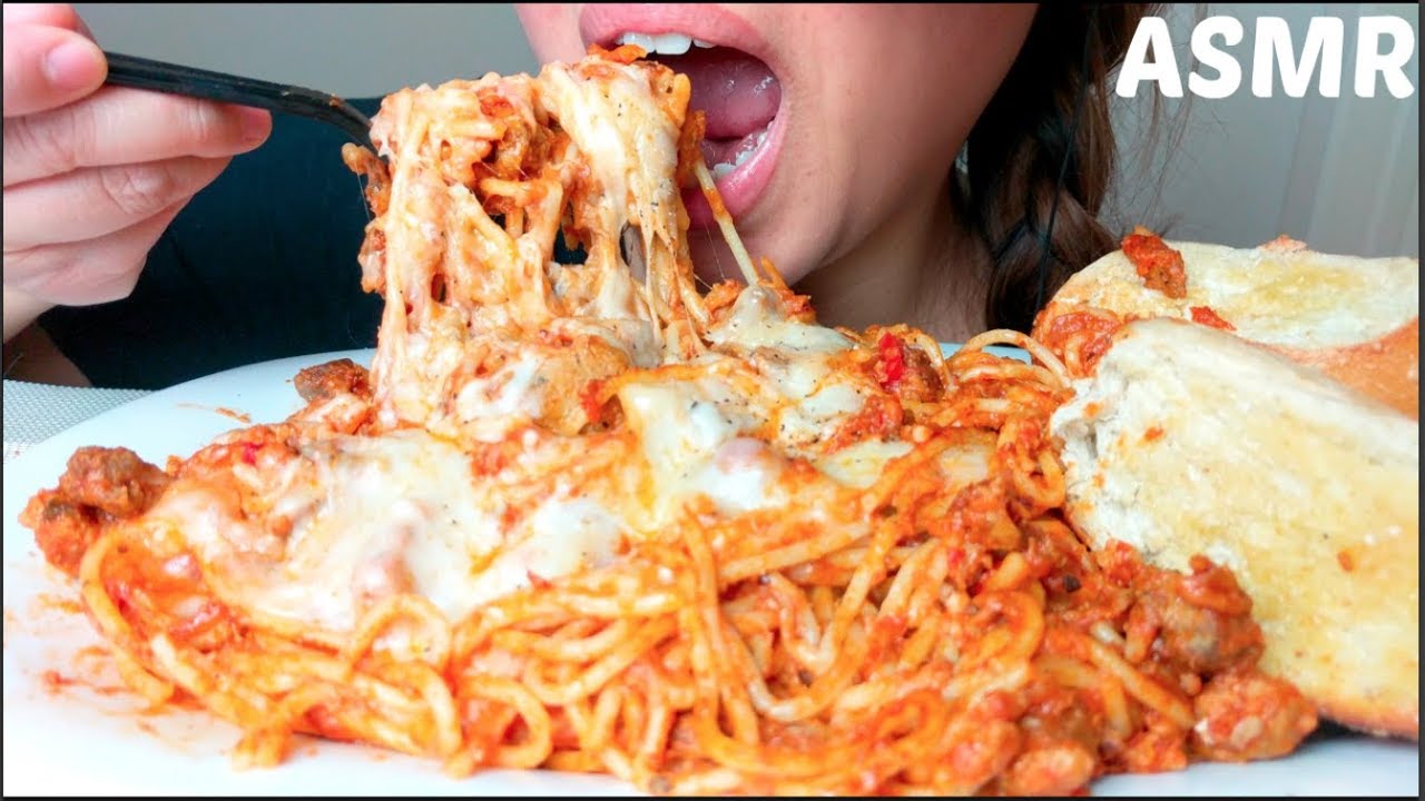 *No Talking* ASMR CHEESY Spaghetti & Meatballs CRUNCHY Garlic Bread 먹방 Eating Sounds