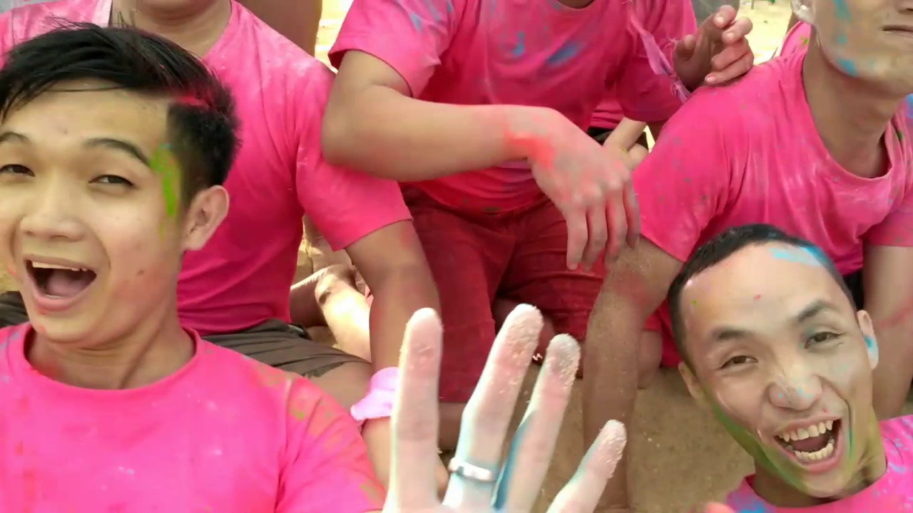 Team building 2016 HNAAU: Color inside me