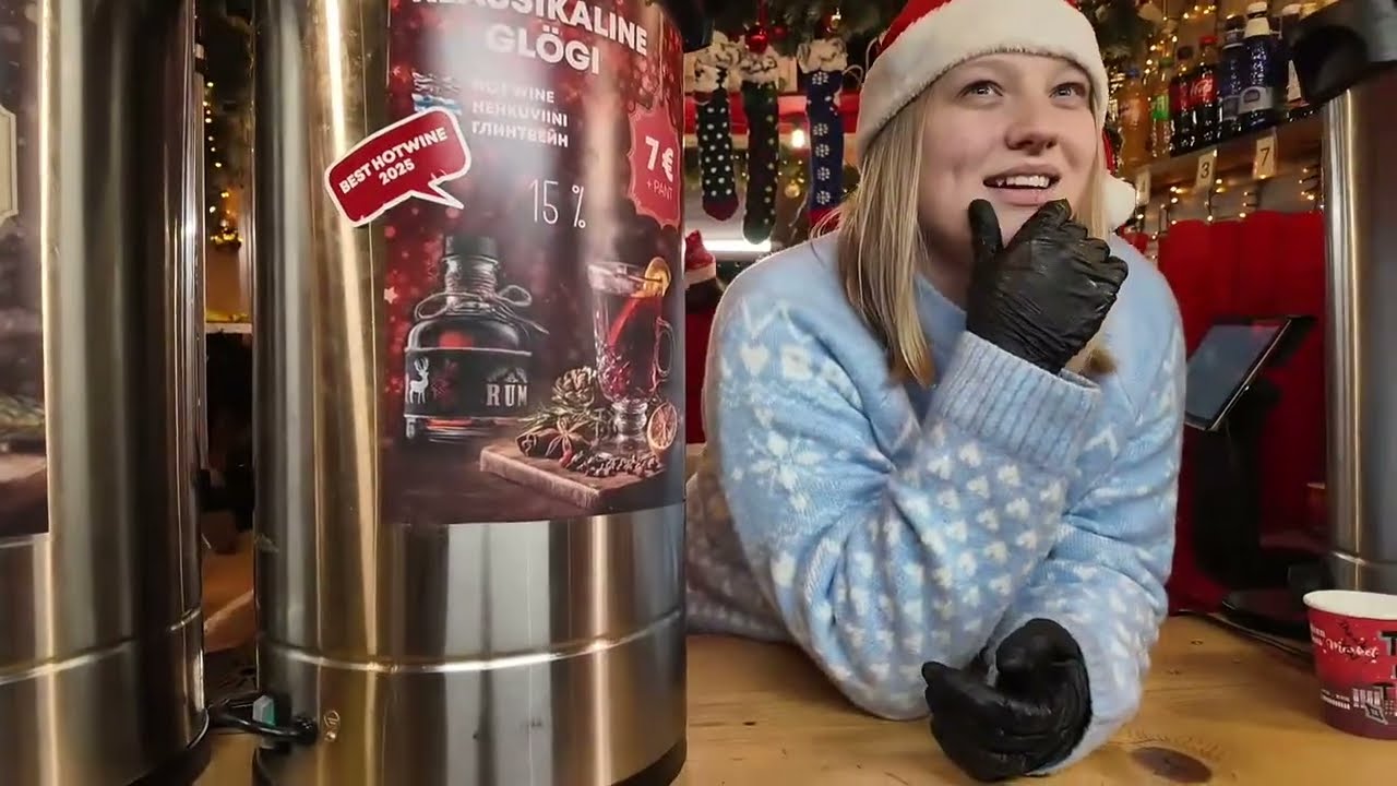 Is Tallinn Christmas Market 🌲🎅🏿Worth Visiting?