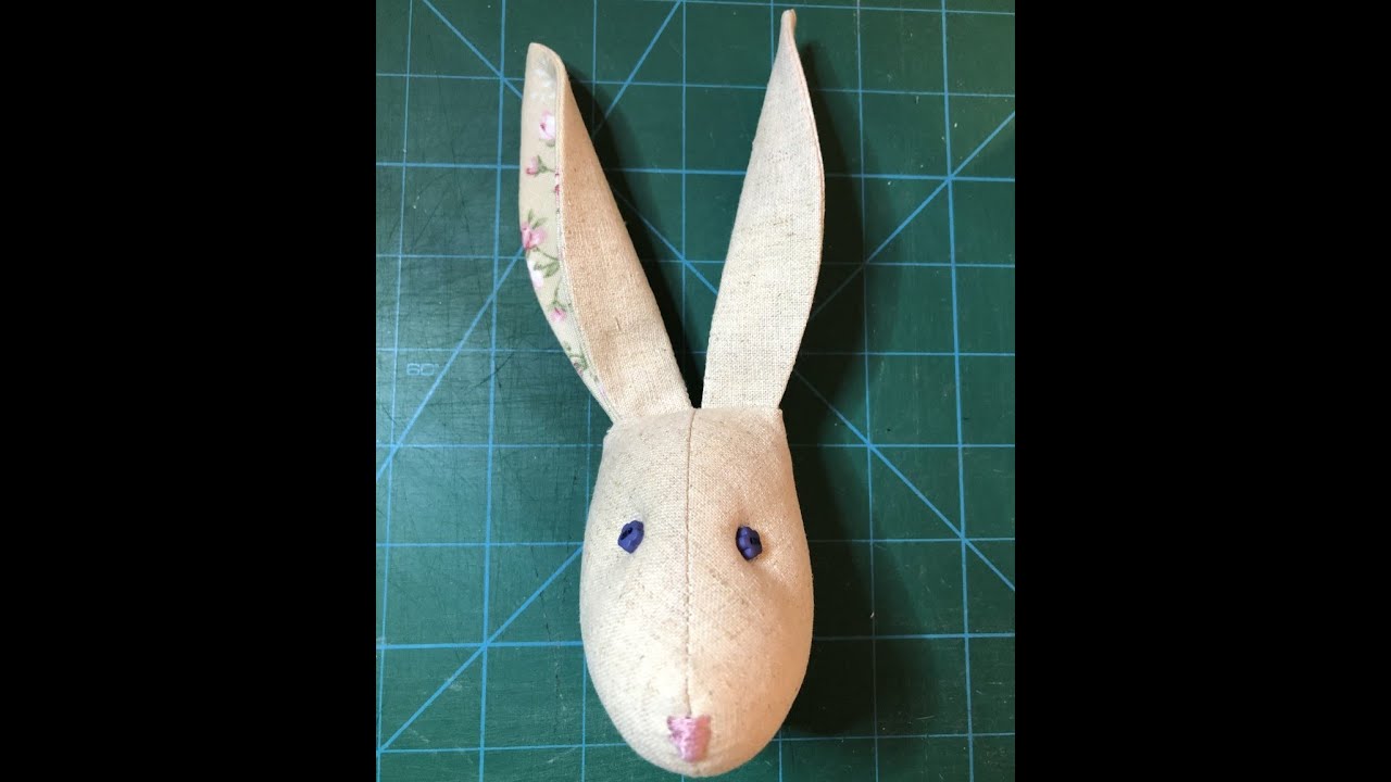Luna Lapin by machine - 6 Head and face