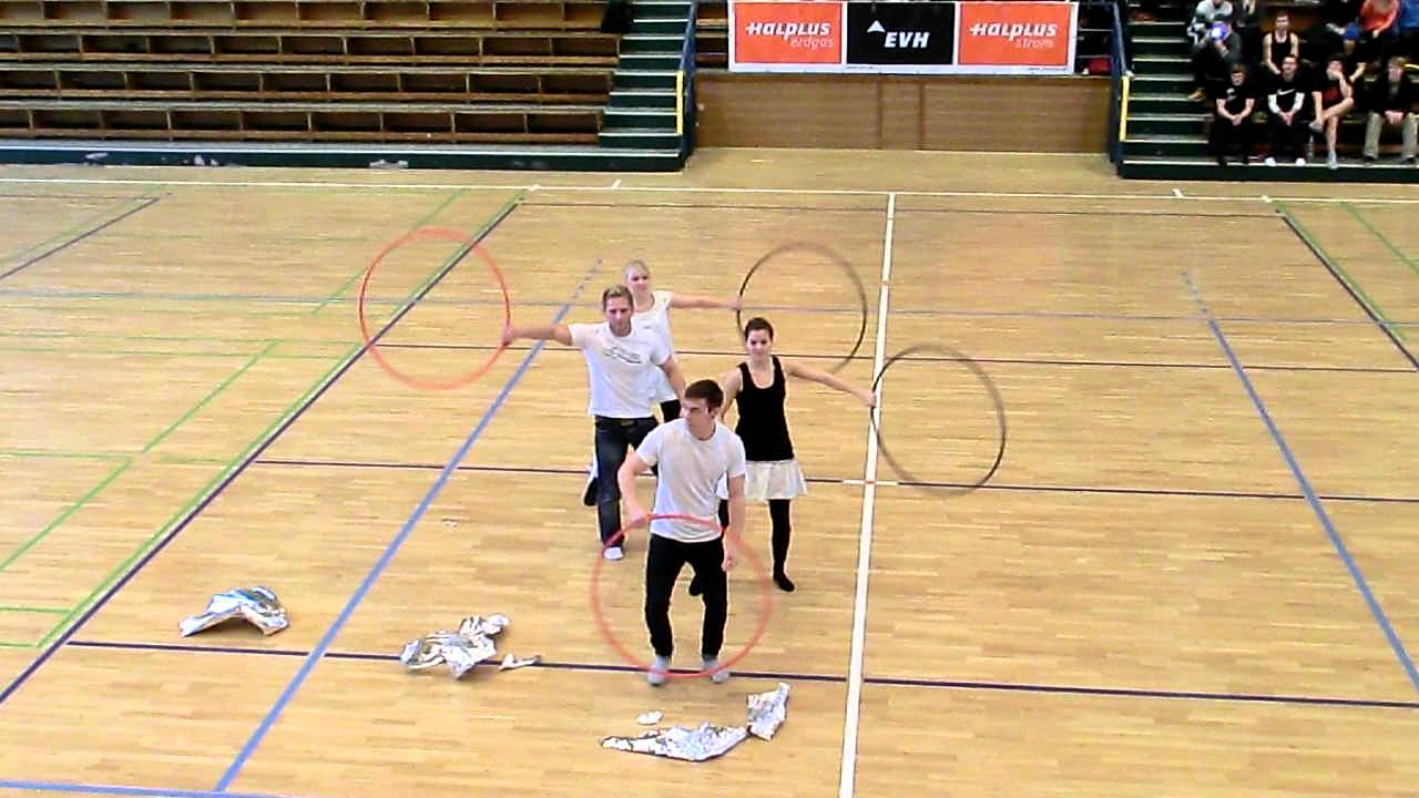 Reifenkür zu Grease MLU Halle-Wittenberg Basismodul Gymnastik/Tanz