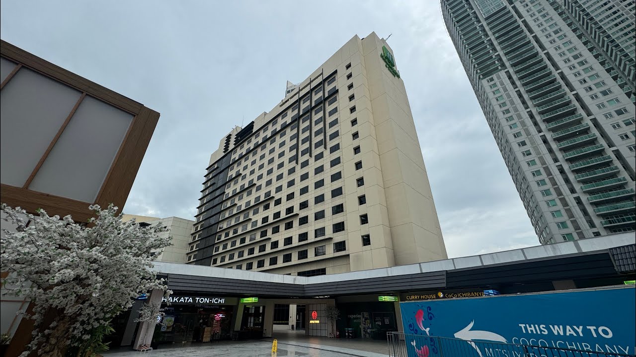 Holiday Inn & Suites Makati Manila Tour 2025