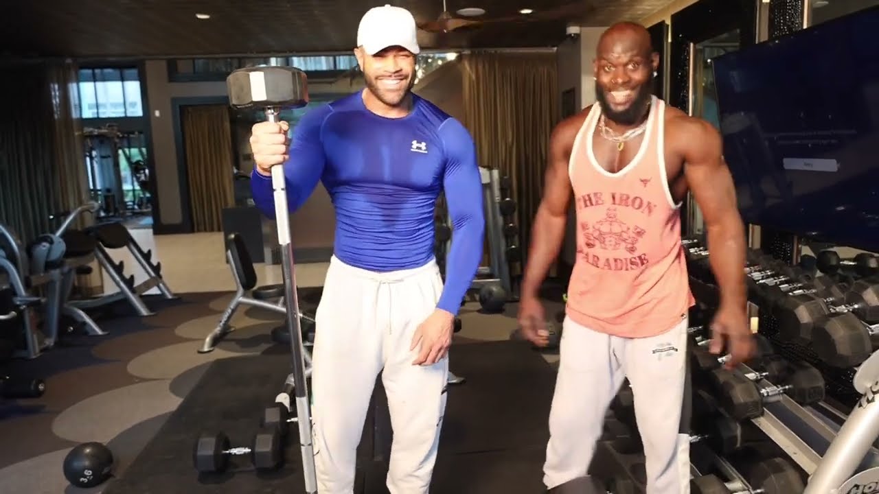 How to build a MASSIVE CHEST with lightweights feat. PRINCE KOFI