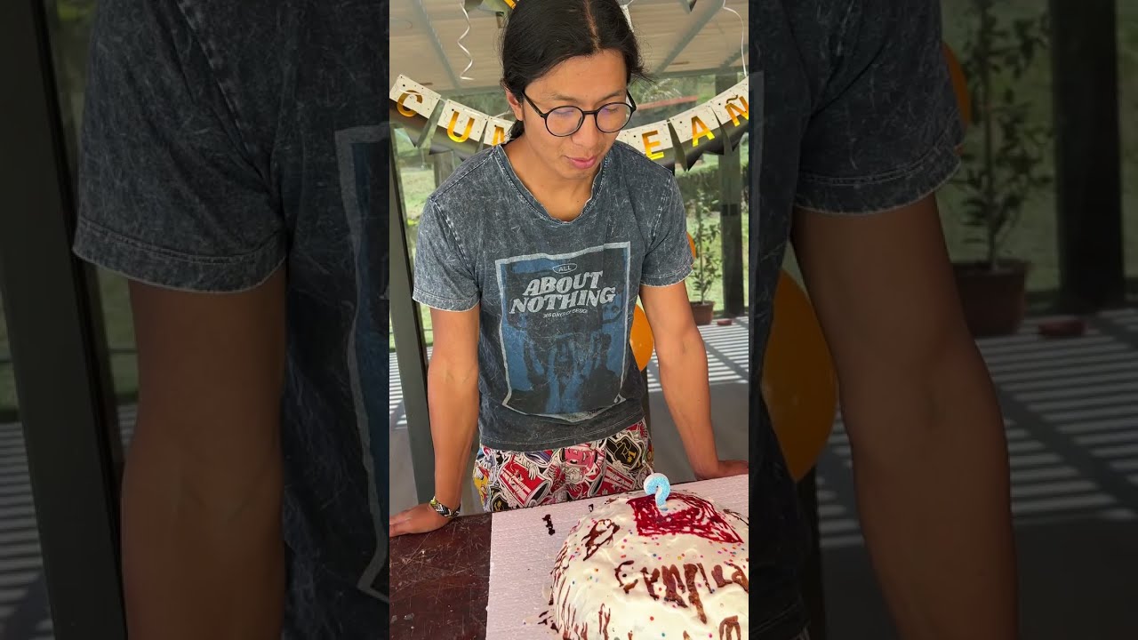 Pastelazo de p0p0 por el cumplea&ntilde;os de Pit