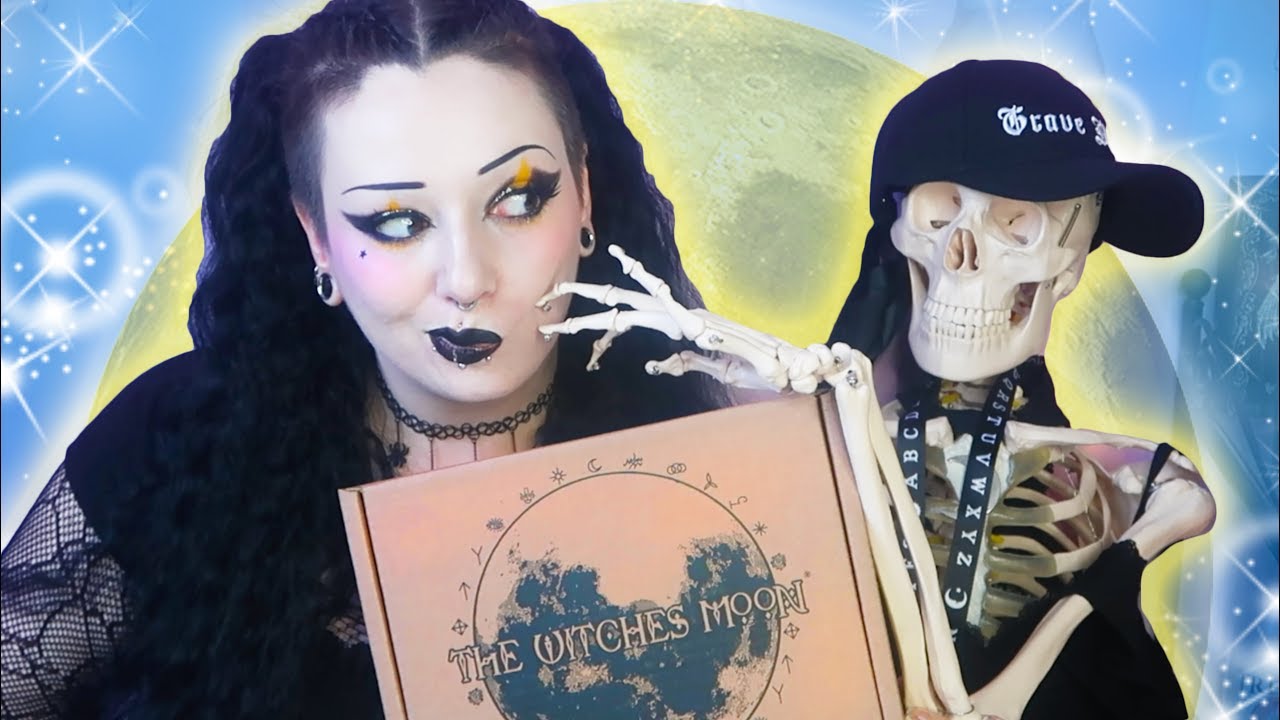 The Witches Moon Unboxing #25 - Witchy Subscription Box! | Toxic Tears