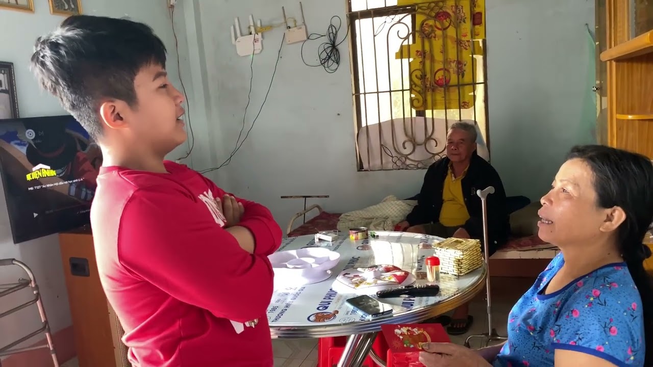 Chúc Tết Ông Bà Nội