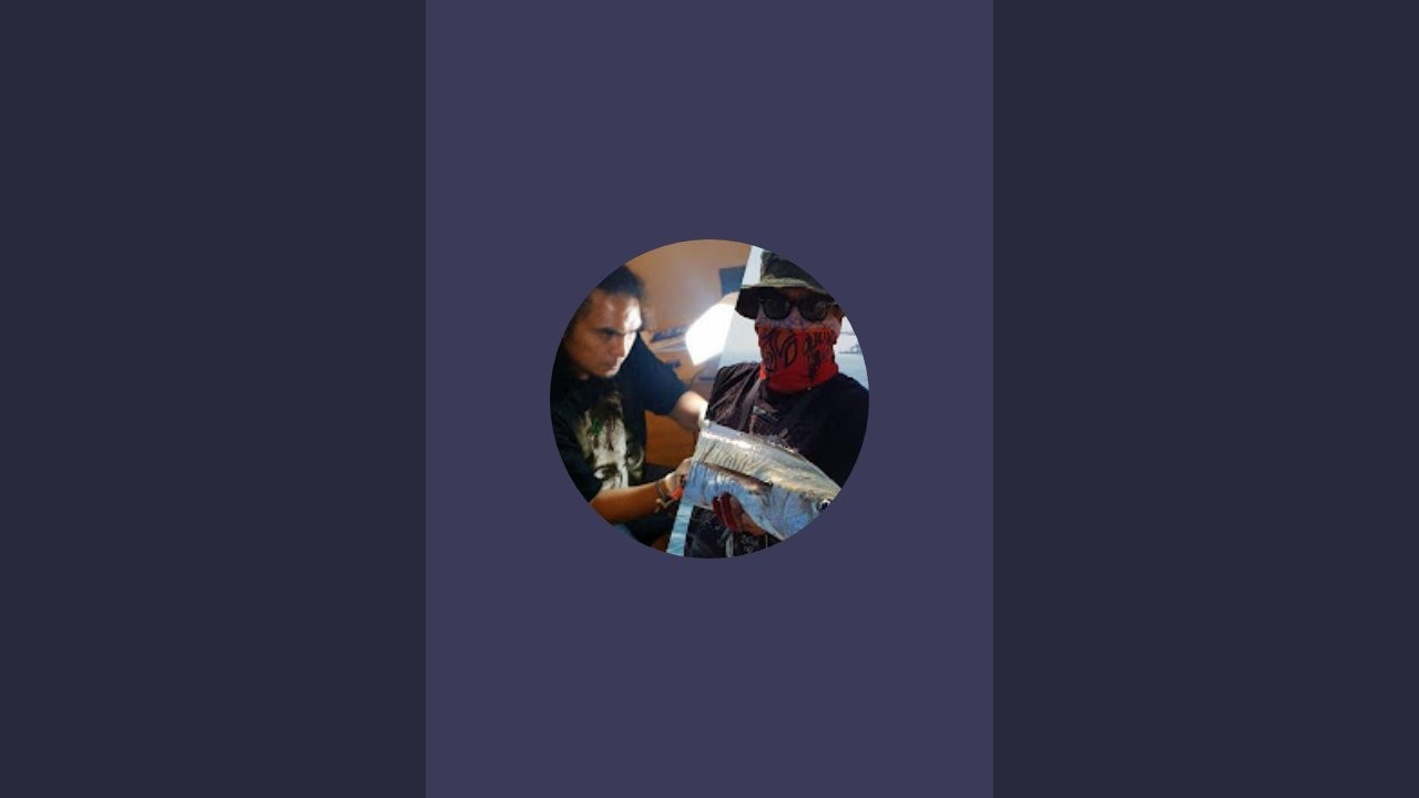 Cris Tattoo  is live