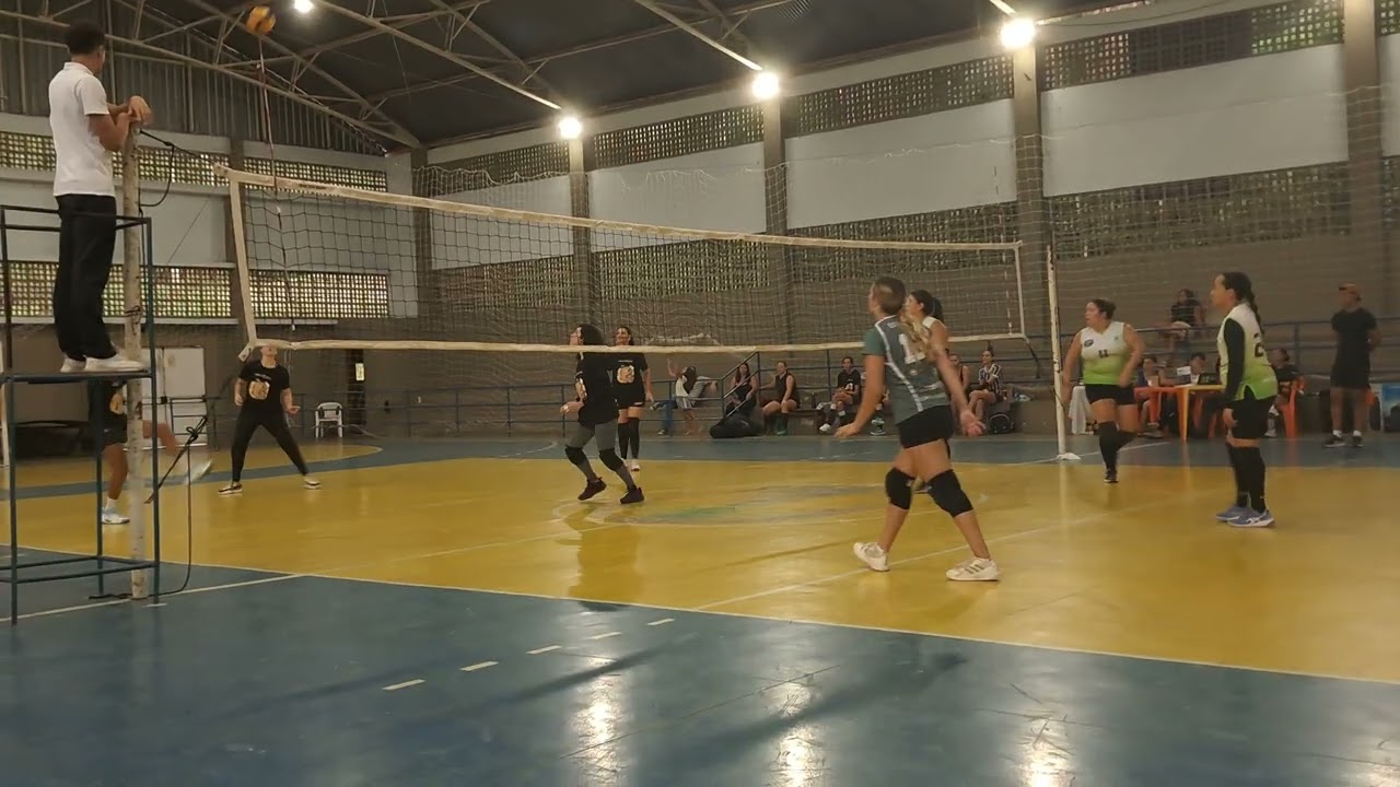 Vôlei Folia da Serra ( Capivaras x Sem Diretoria) final