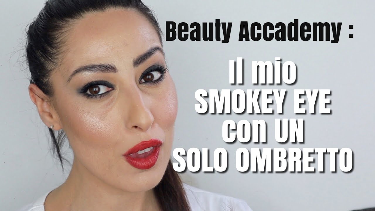 COME FACCIO IL MIO SMOKEY EYE NERO CON UN SOLO OMBRETTO | Beauty Accademy