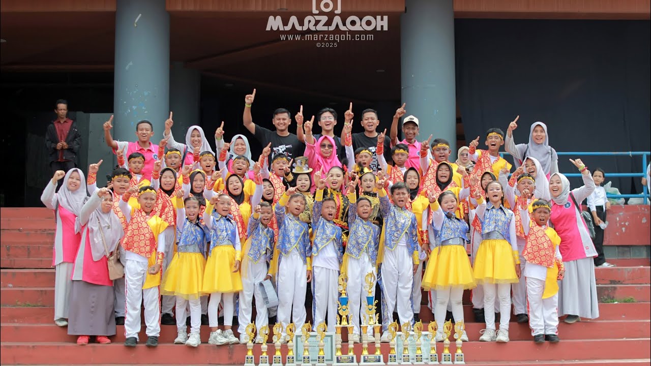 JUARA 1 JEMBER MARCHING FESTIVAL (JMF 8) 2025 | Gema Suara RATU (GSR ONE) | SDN RAMBIGUNDAM 01