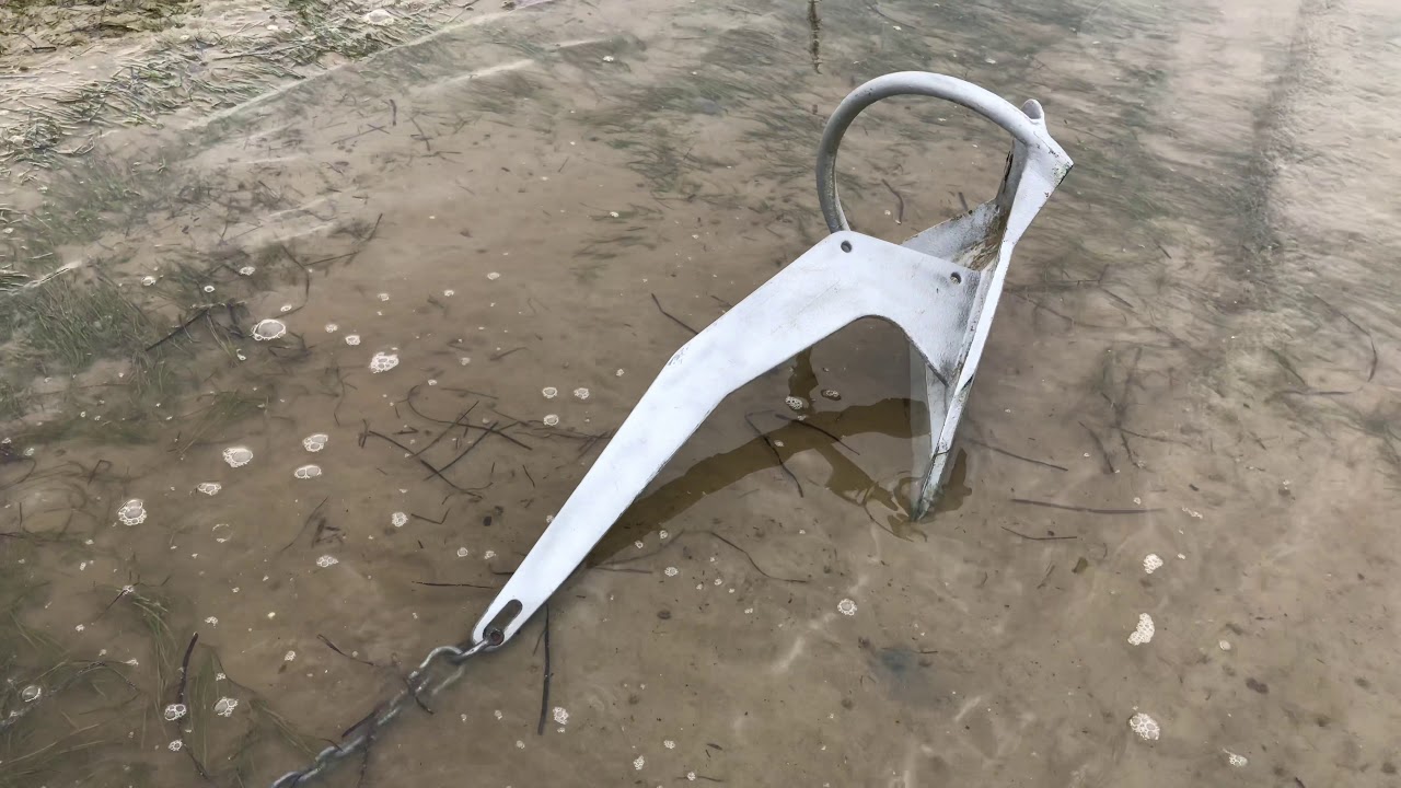 Rocna anchor independent test in mud 7kg