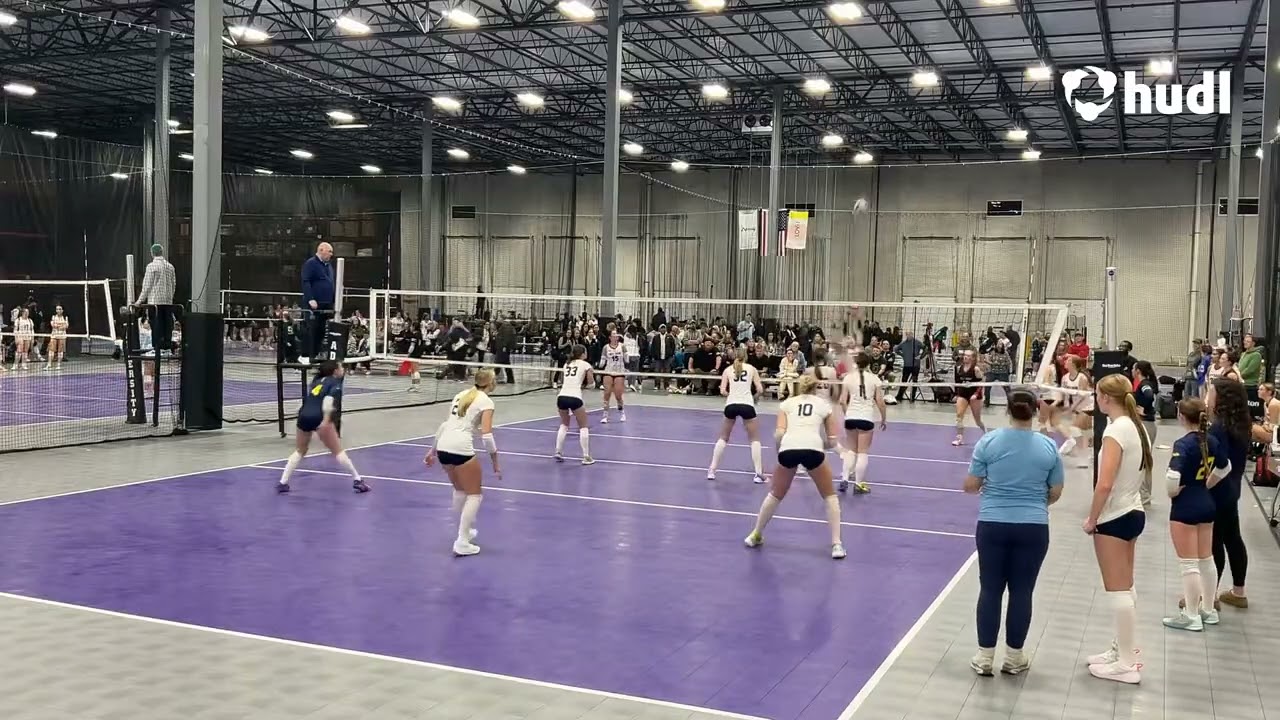 Ava Brown #1 Setter Class of 2028