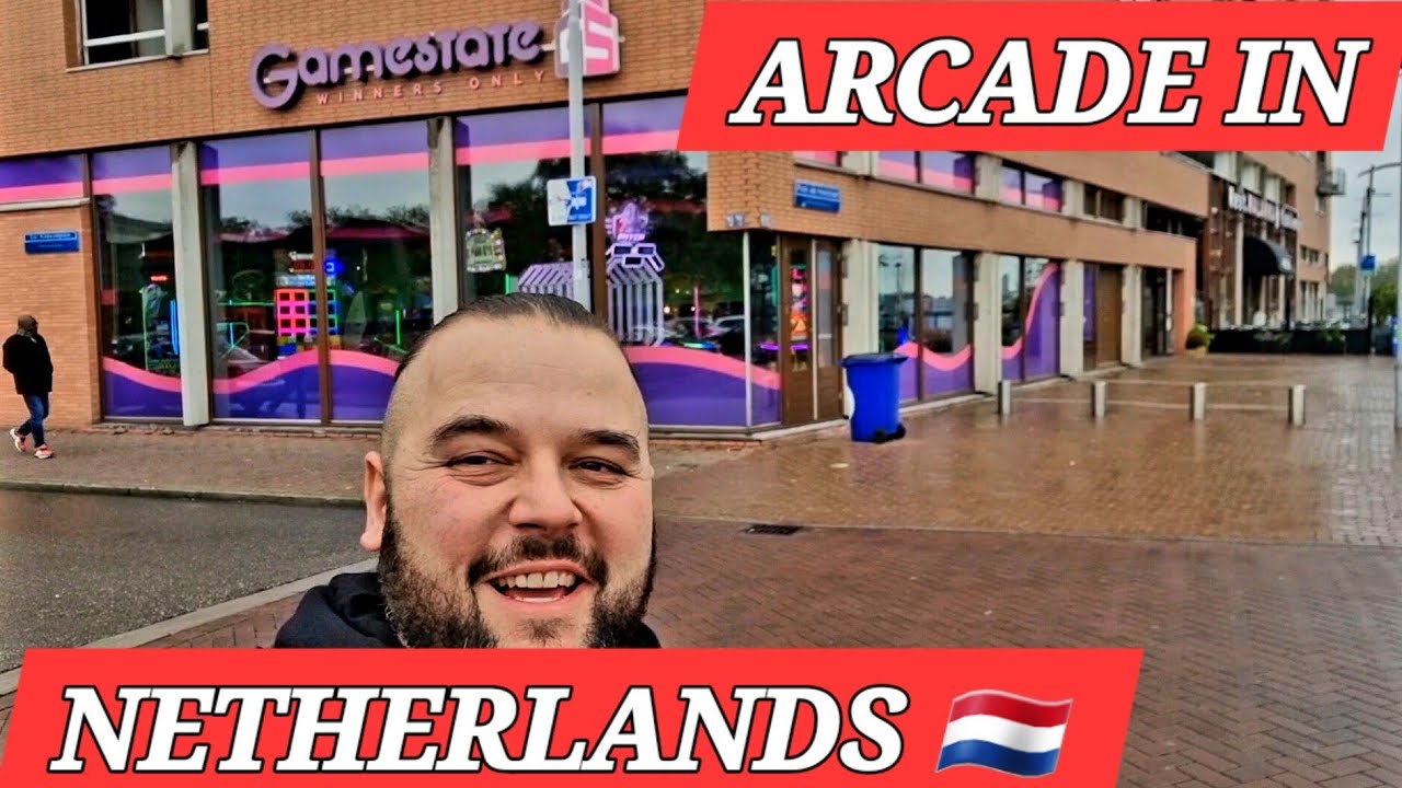WHAT DO THEY PLAY? are the games the same?FIND OUT TODAY'S VIDEO! arcade amusements travel holiday