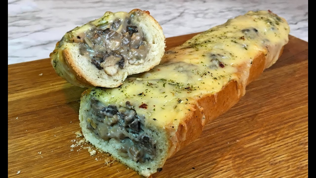 Запеченный ФАРШИРОВАННЫЙ БАГЕТ с Курицей и Грибами Просто Поразит Своим Вкусом / Stuffed Baguette
