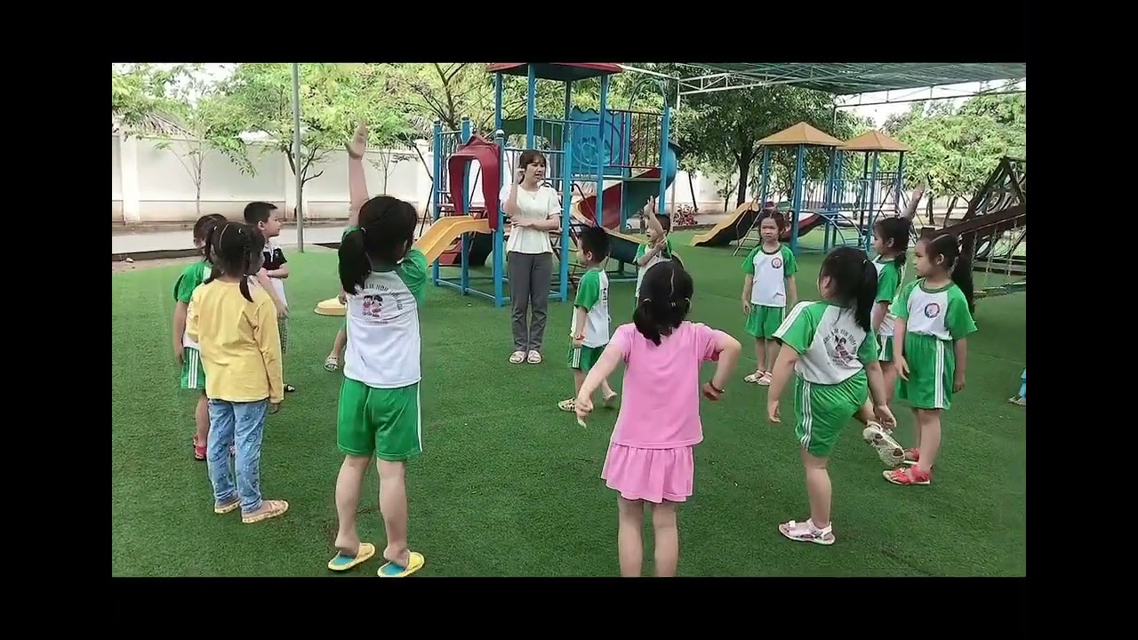 Trò chơi dân gian: Bịt mắt bắt dê- Cô Diễm Hường- Trường Mầm Non Tuổi Hoa