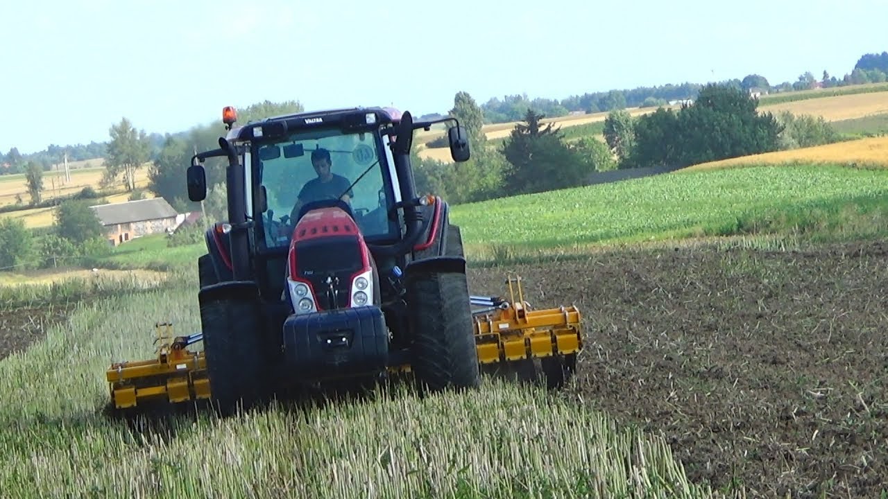 Talerzowanie w Ciężkich Warunkach 2017 & Valtra na dwóch kołach