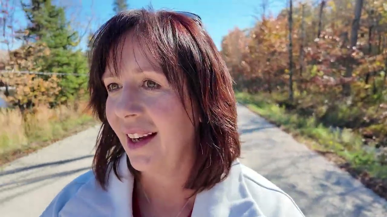 S1   E2   Introducing Jen