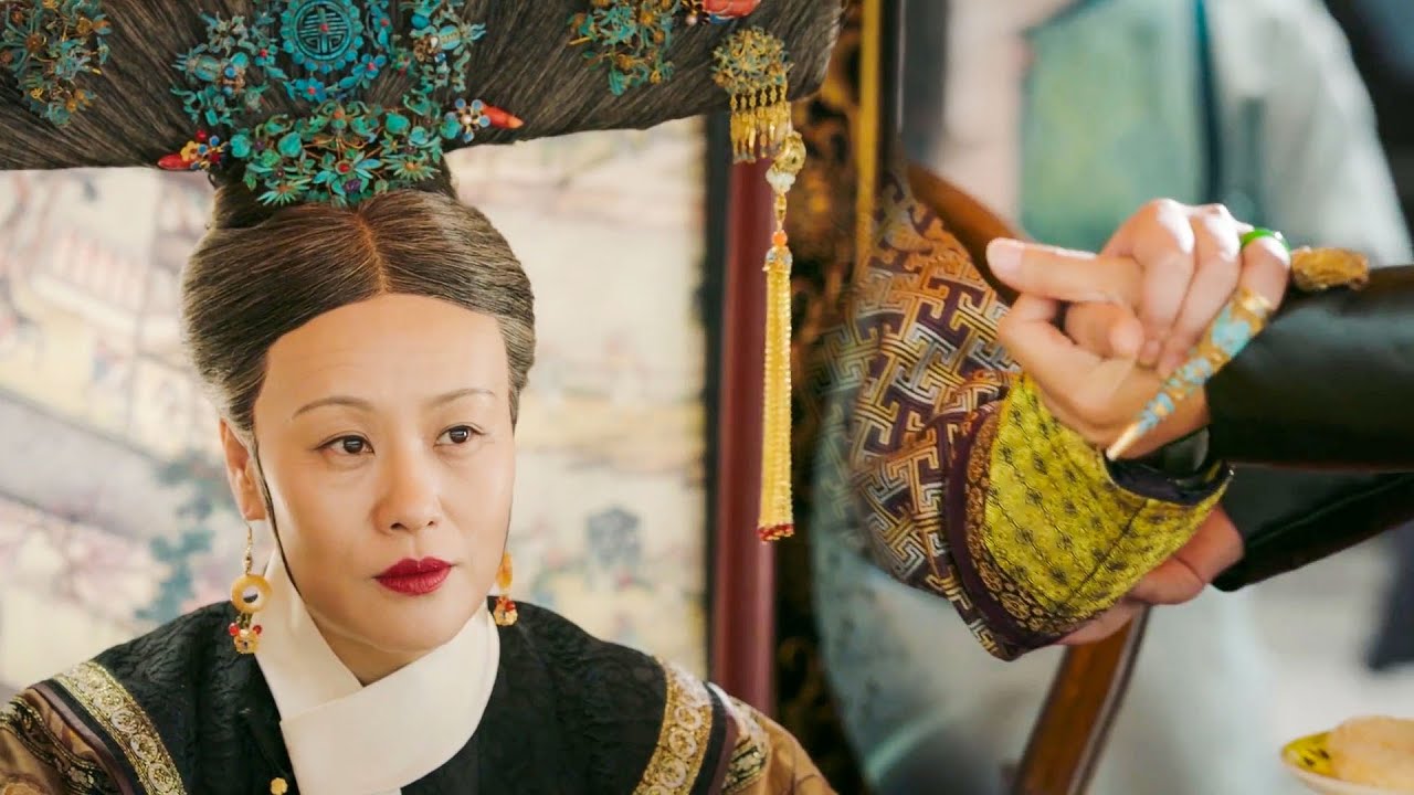 甄嬛的質問剛出口賤婢就急著解釋，如懿瞬間察覺貓膩，暗中給容珮手勢，當場抓住賤婢把柄！