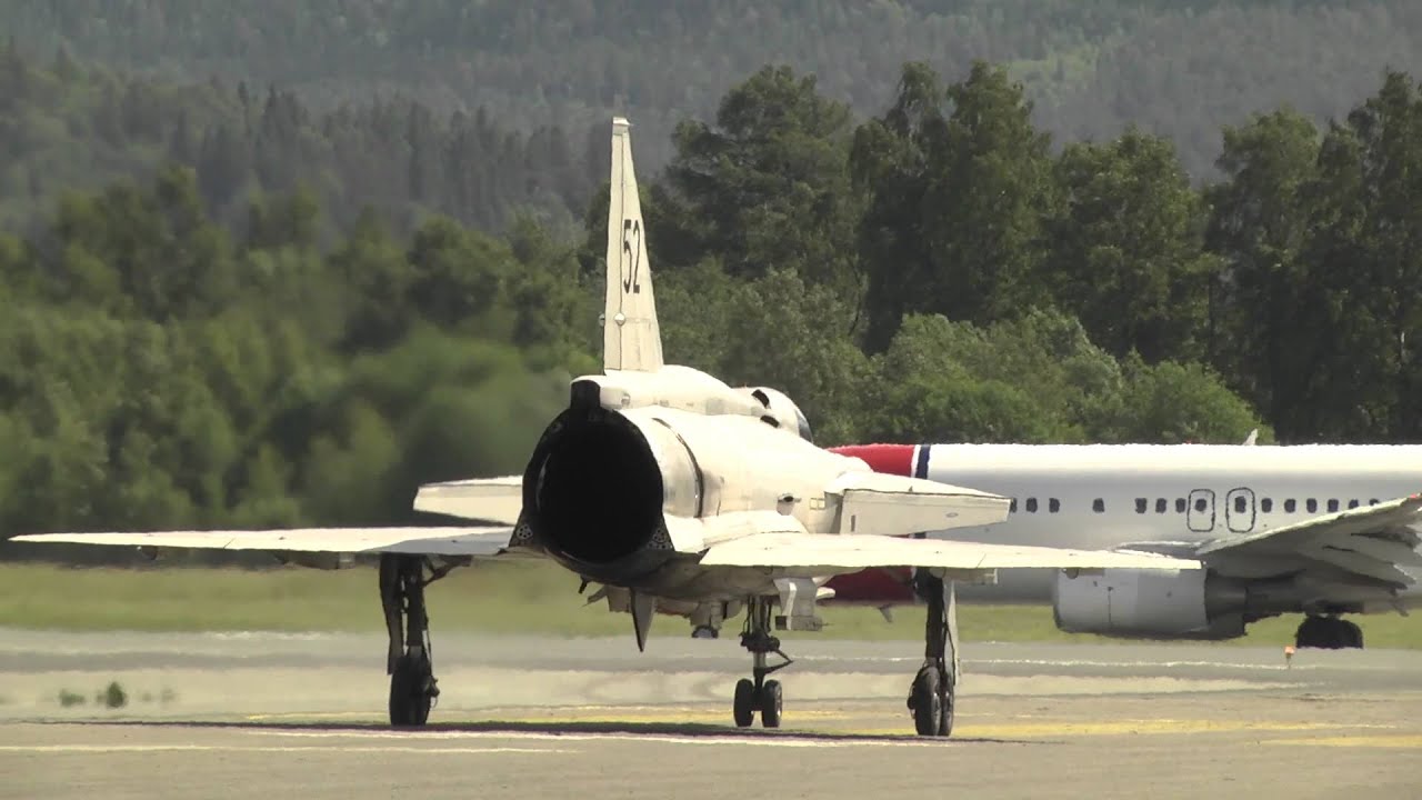 Vaernaes Airshow 2014, Viggen & Draken, svenska muskelmaskiner