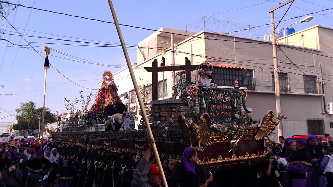 Procesión de la C. I. De la Santísima Virgen de Dolores, domingo de ramos 13 de abril de 2025