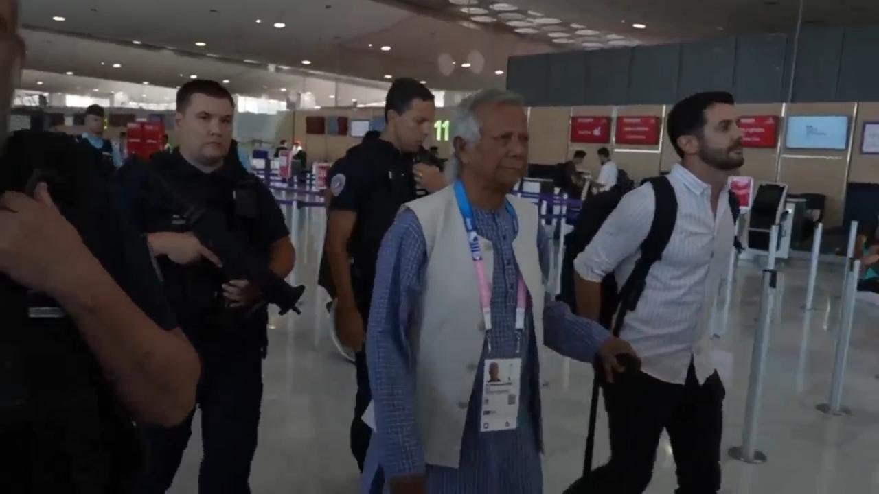 Muhammad Yunus at Paris airport ahead of departure to Bangladesh