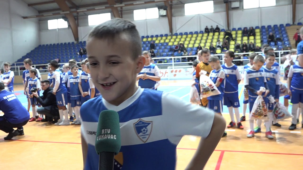 Paketići za mališane škole fudbala FK Radnički