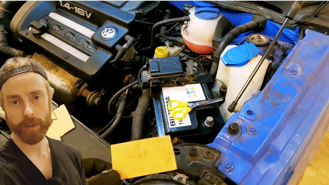tillverkar enkelt batterifäste - volkswagen lupo